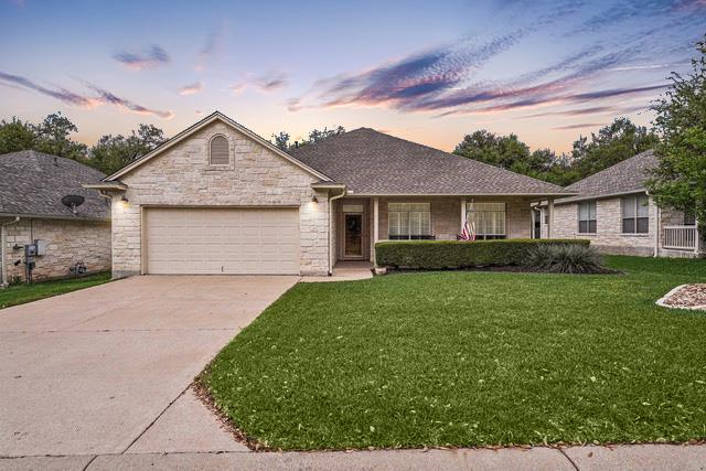 201 Texas Traditions Property Photo
