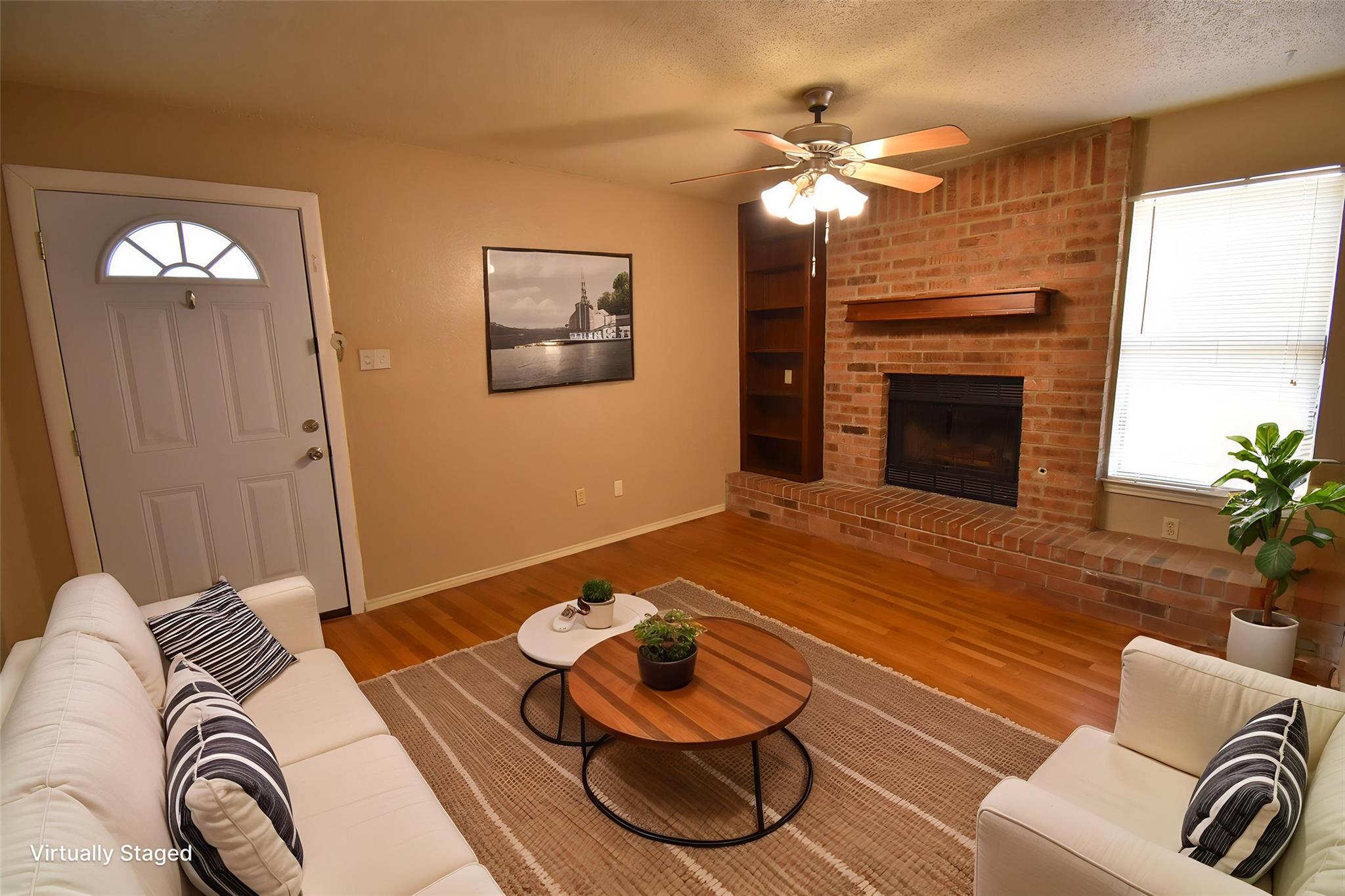 1802 Rawhide Loop Property Photo 1