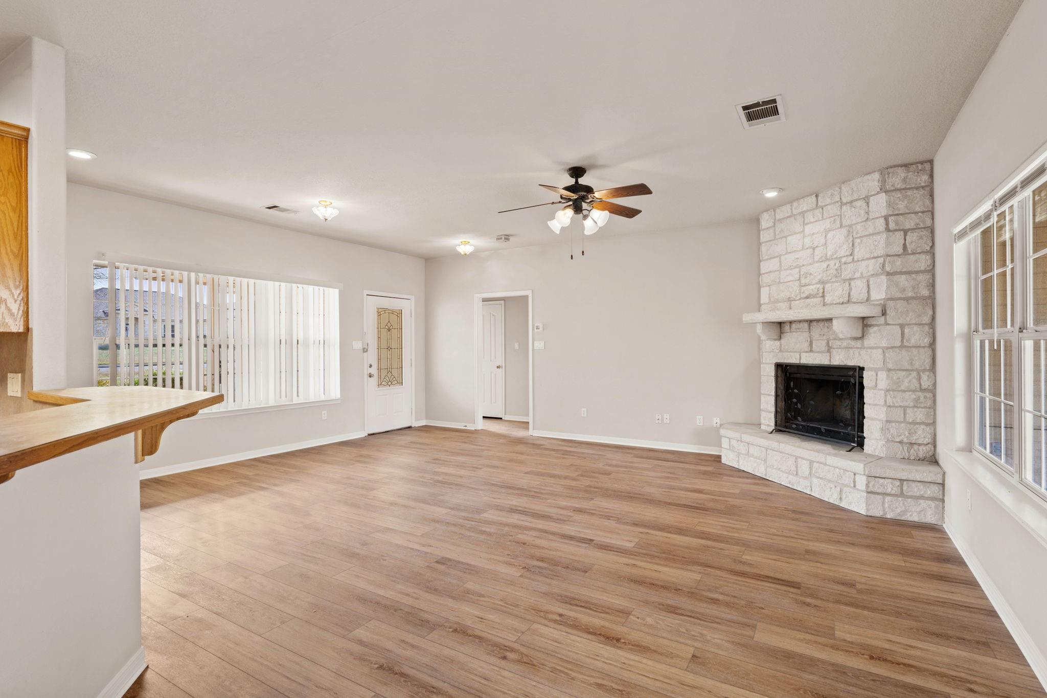 126 Turkey Run Property Photo 6
