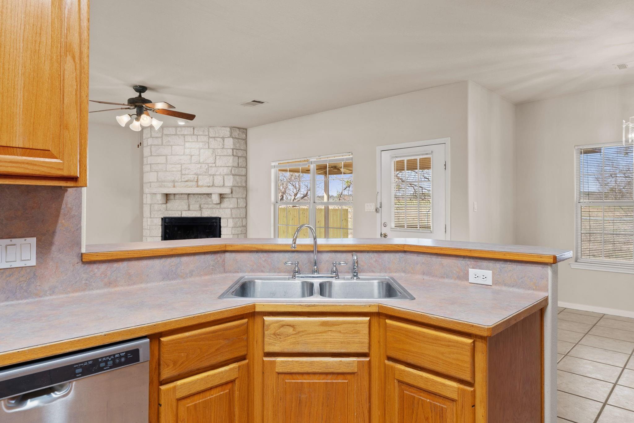 126 Turkey Run Property Photo 9