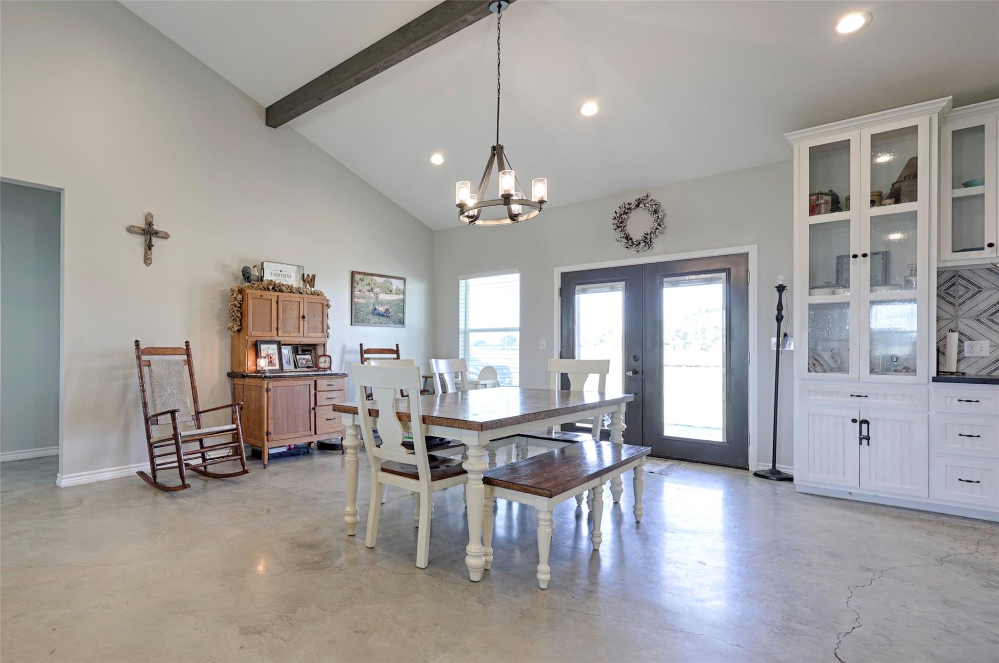 1100 Calhoun Rd Property Photo 19