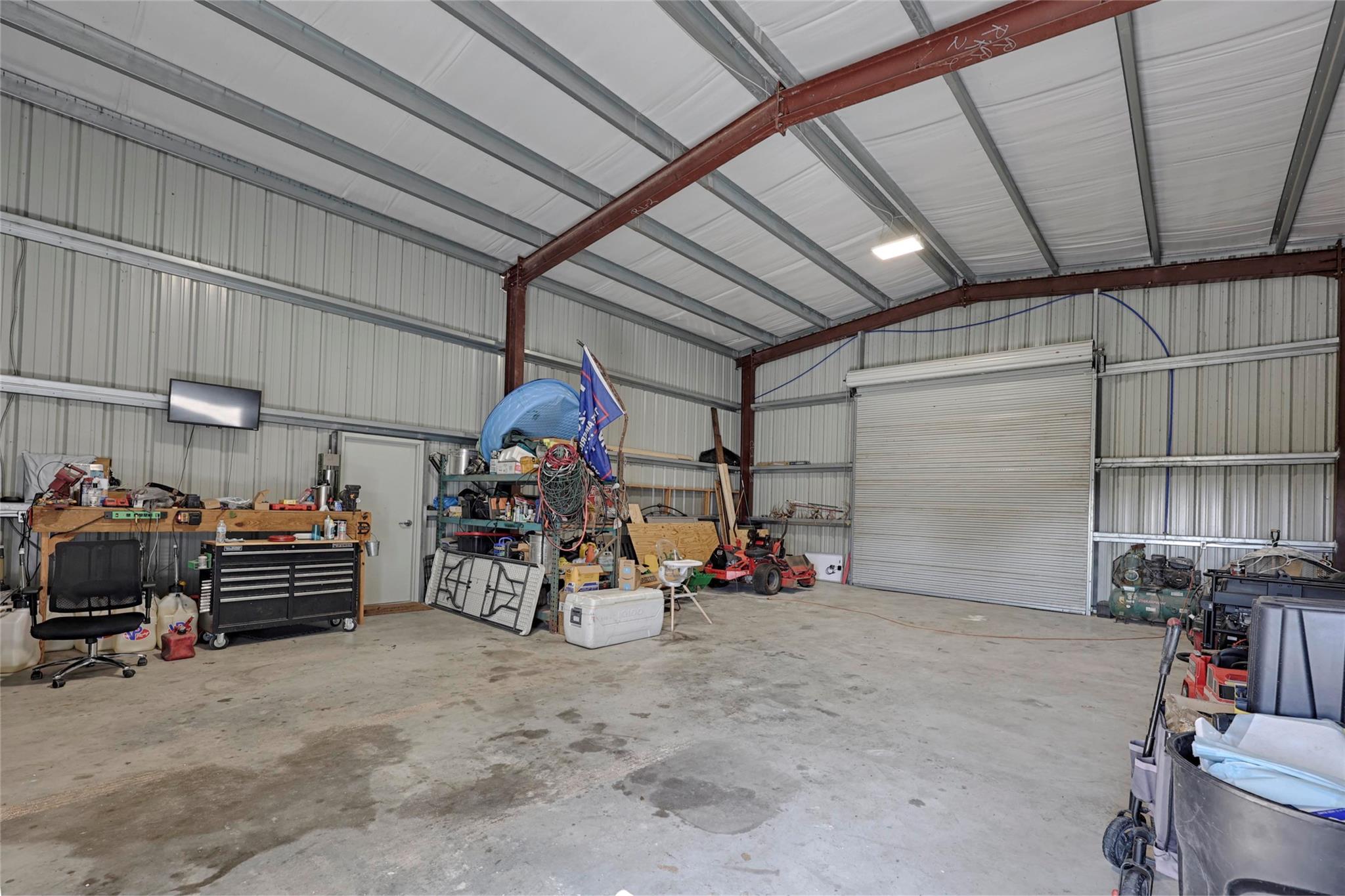 1100 Calhoun Rd Property Photo 35