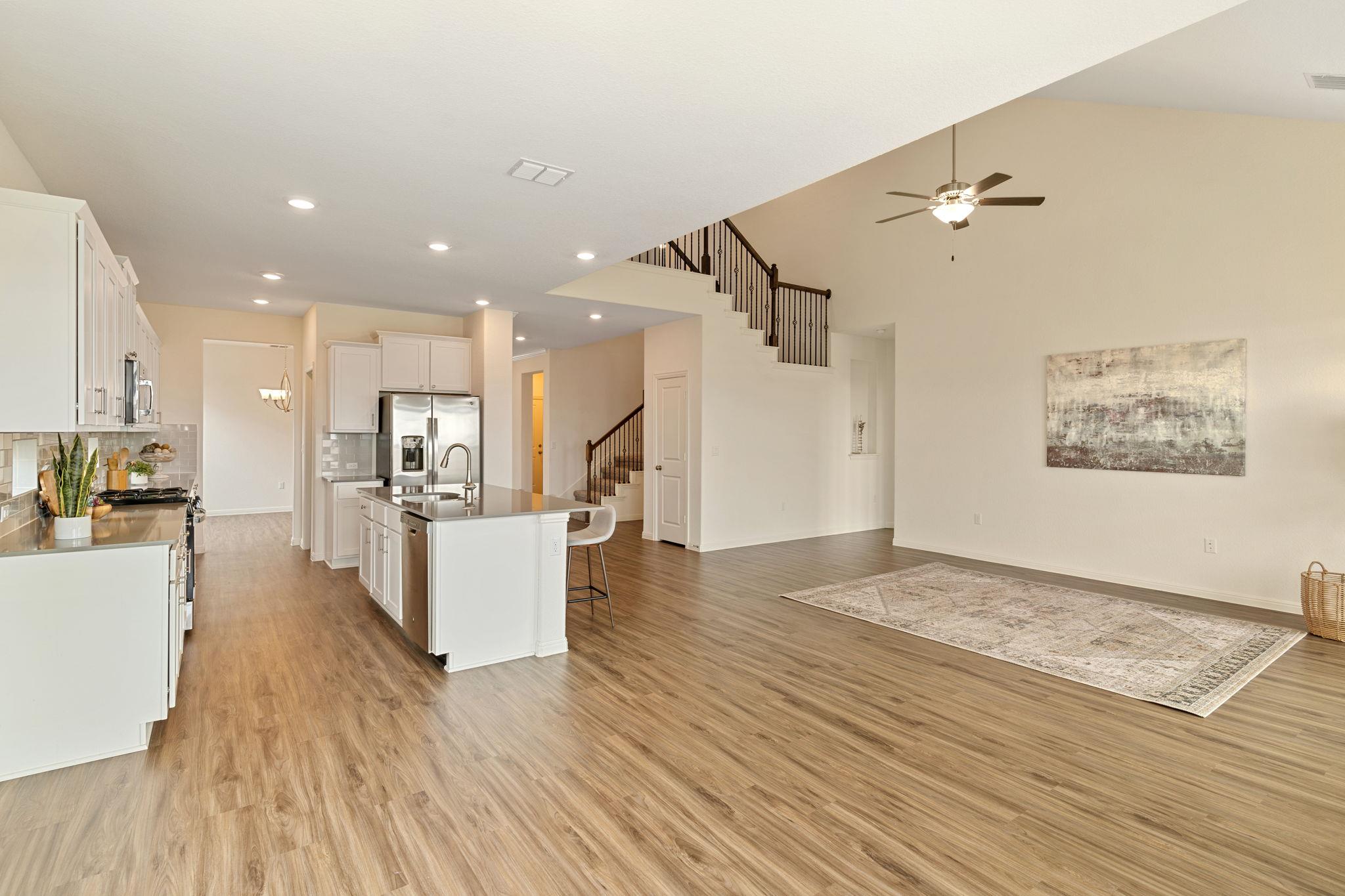 607 Allende Bnd Property Photo 11