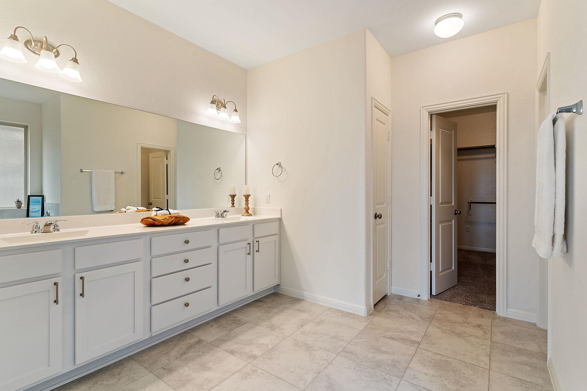 607 Allende Bnd Property Photo 22