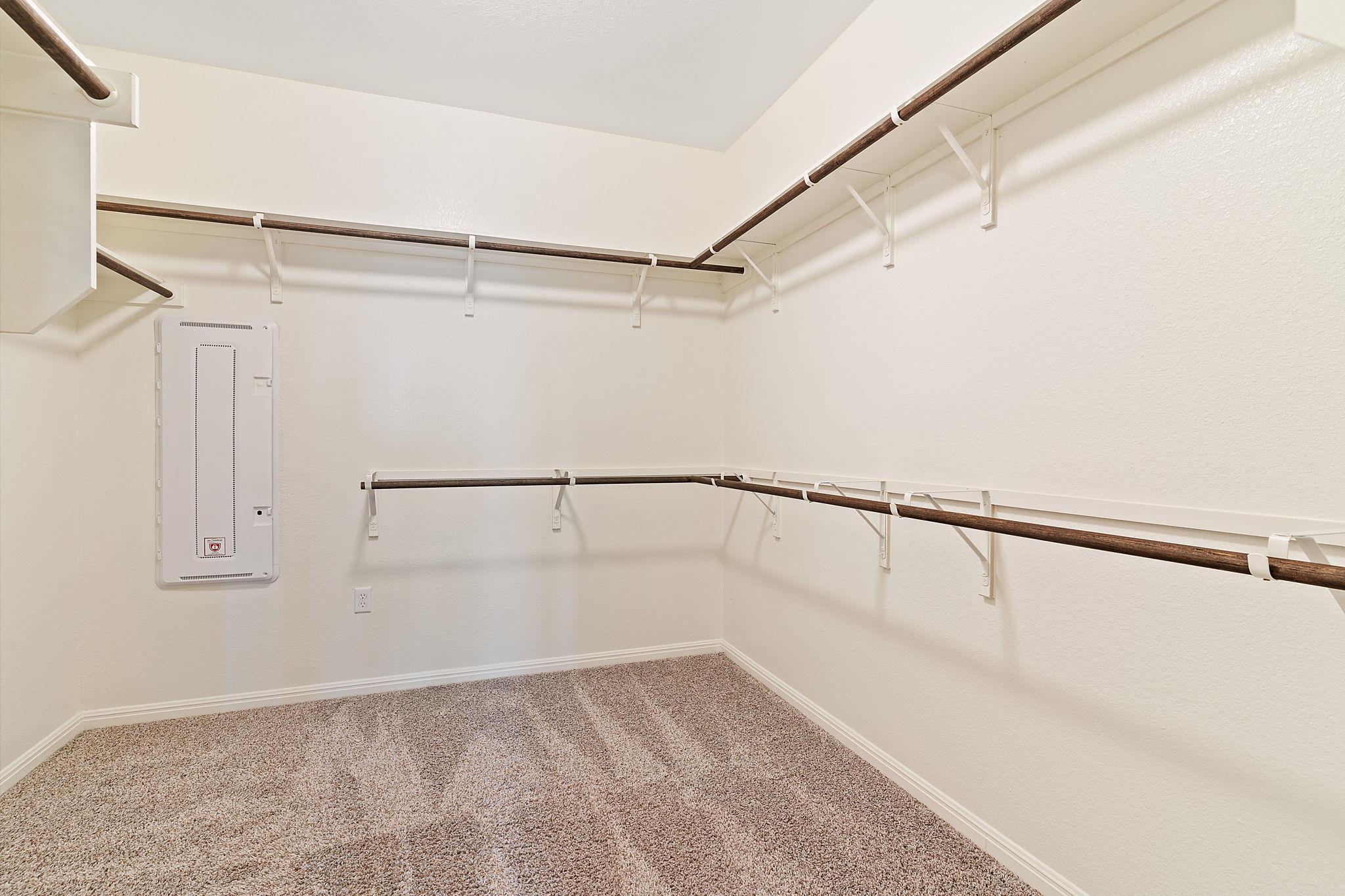 607 Allende Bnd Property Photo 23