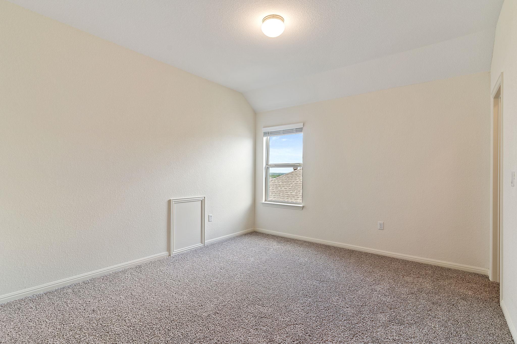 607 Allende Bnd Property Photo 27