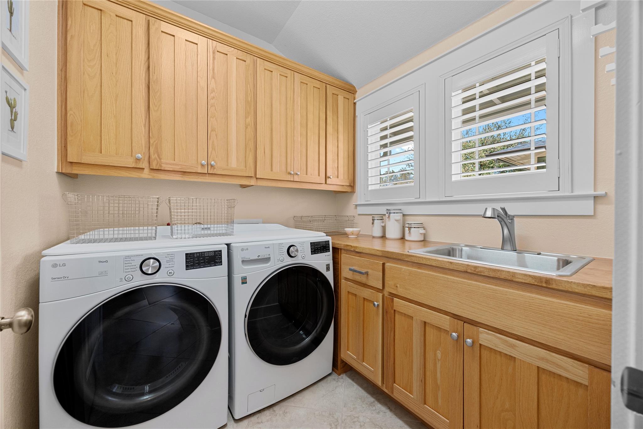 2604 Rolling Plains Ct Property Photo 16