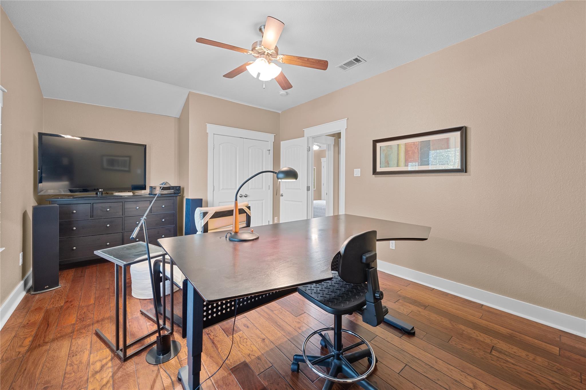 2604 Rolling Plains Ct Property Photo 30