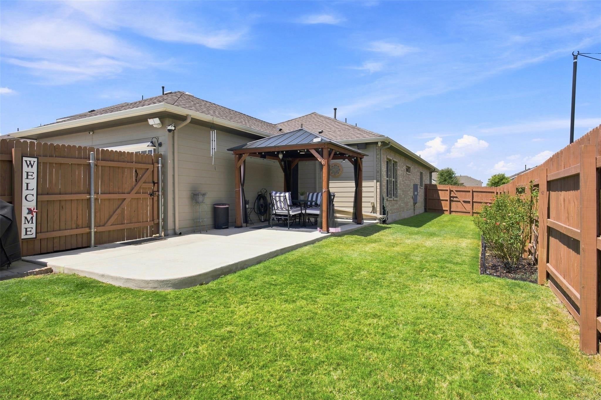 209 Arabian Colt Dr Property Photo 26