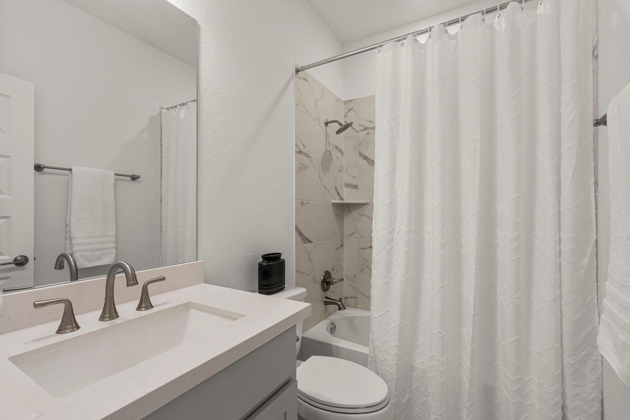 298 Canal Dr Property Photo 26