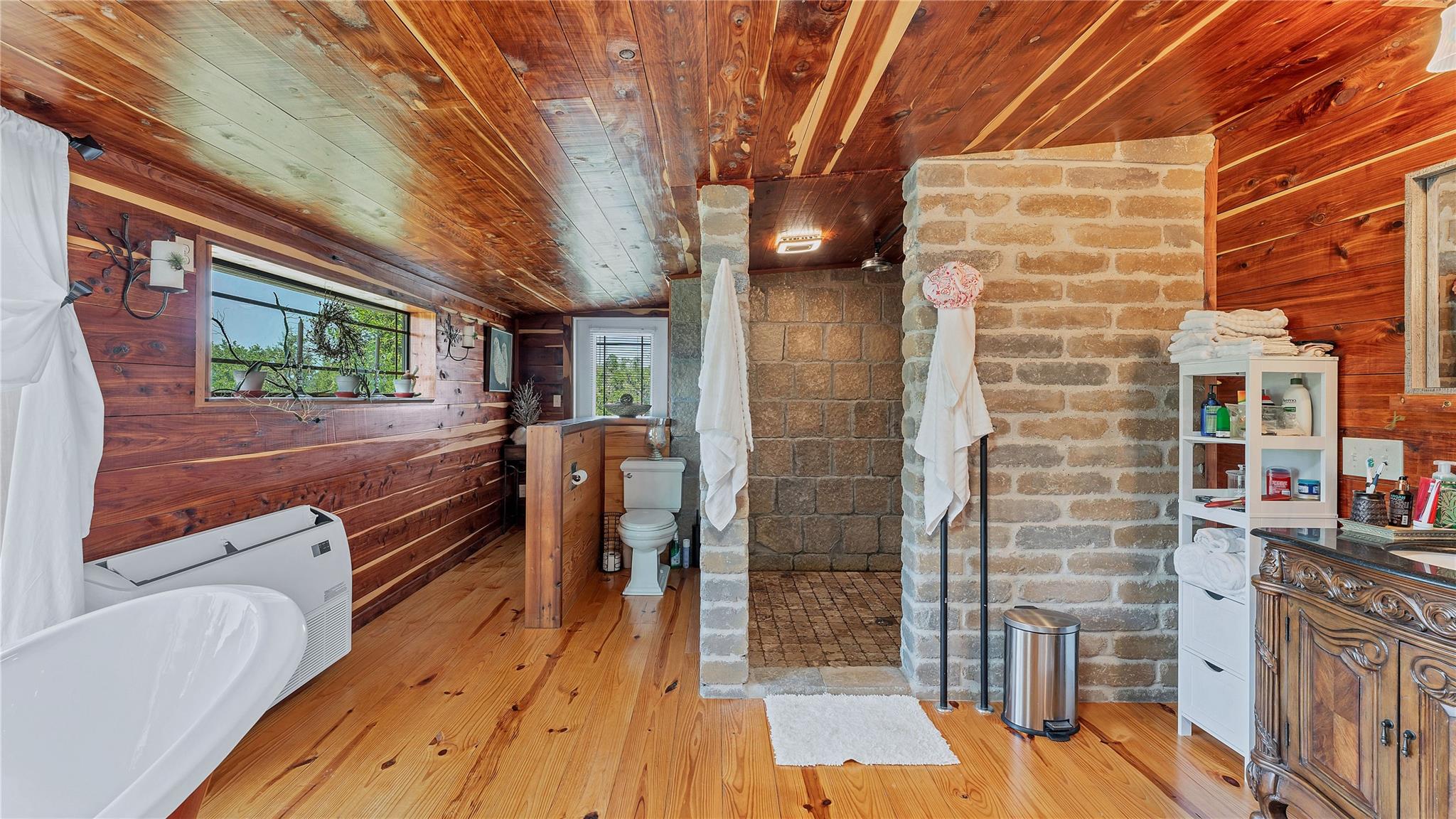 9097 E Us 290 Highway Property Photo 27
