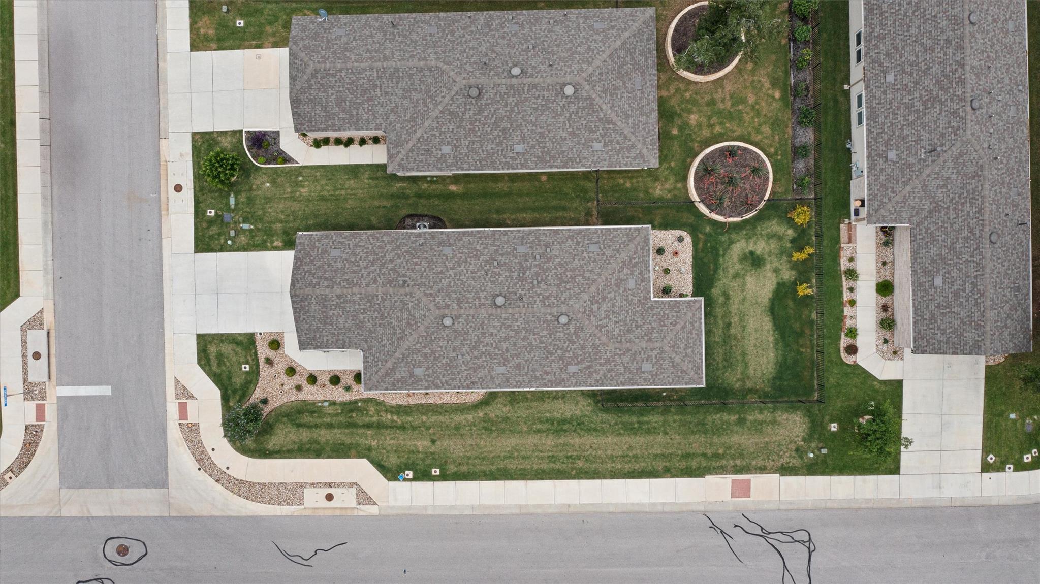 121 Winterhorse Cv Property Photo 25