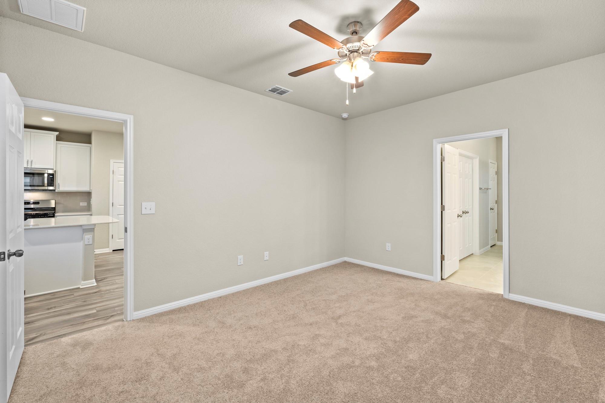 1156 Autumn Heather Dr Property Photo 12