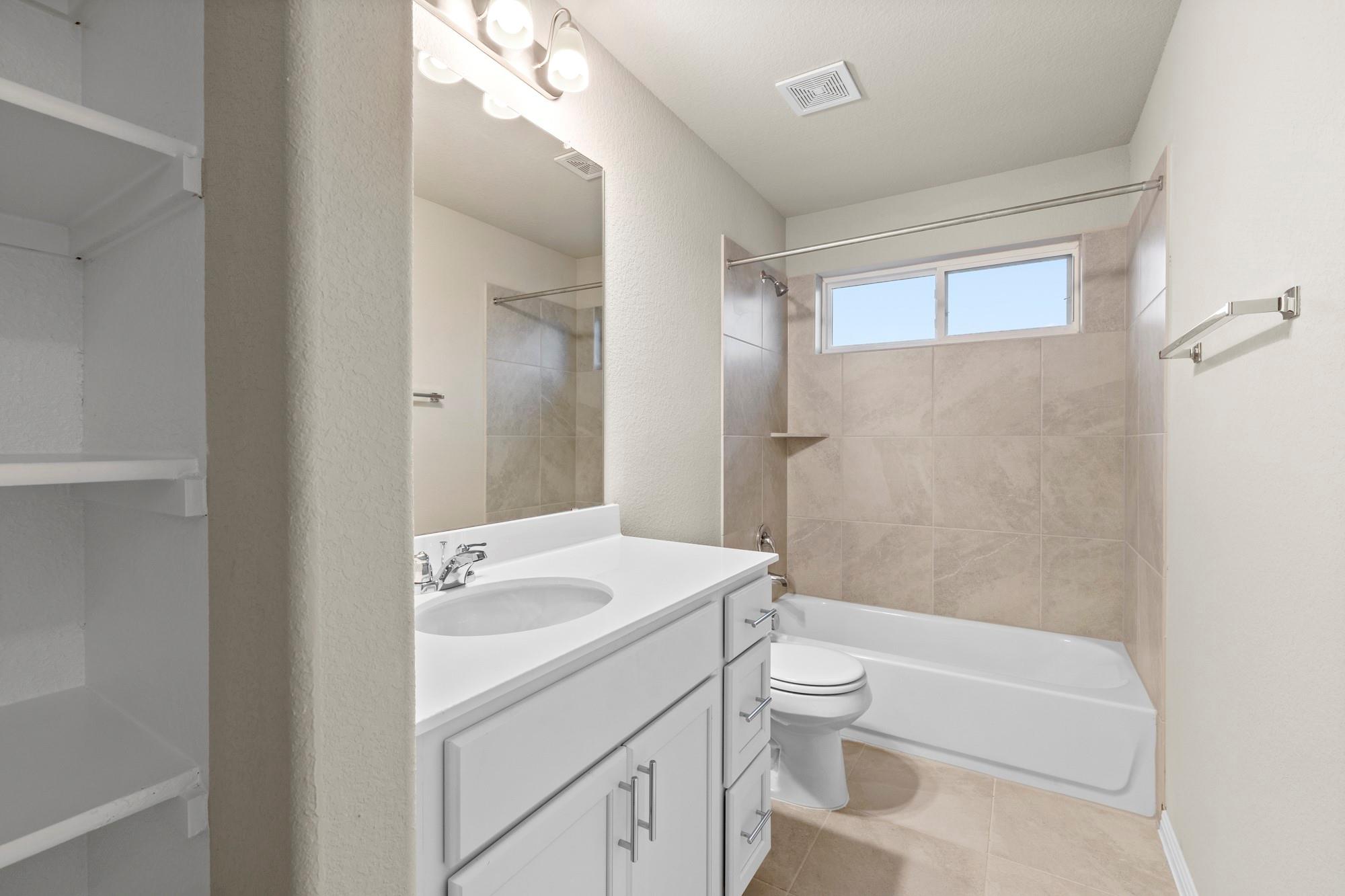1156 Autumn Heather Dr Property Photo 23