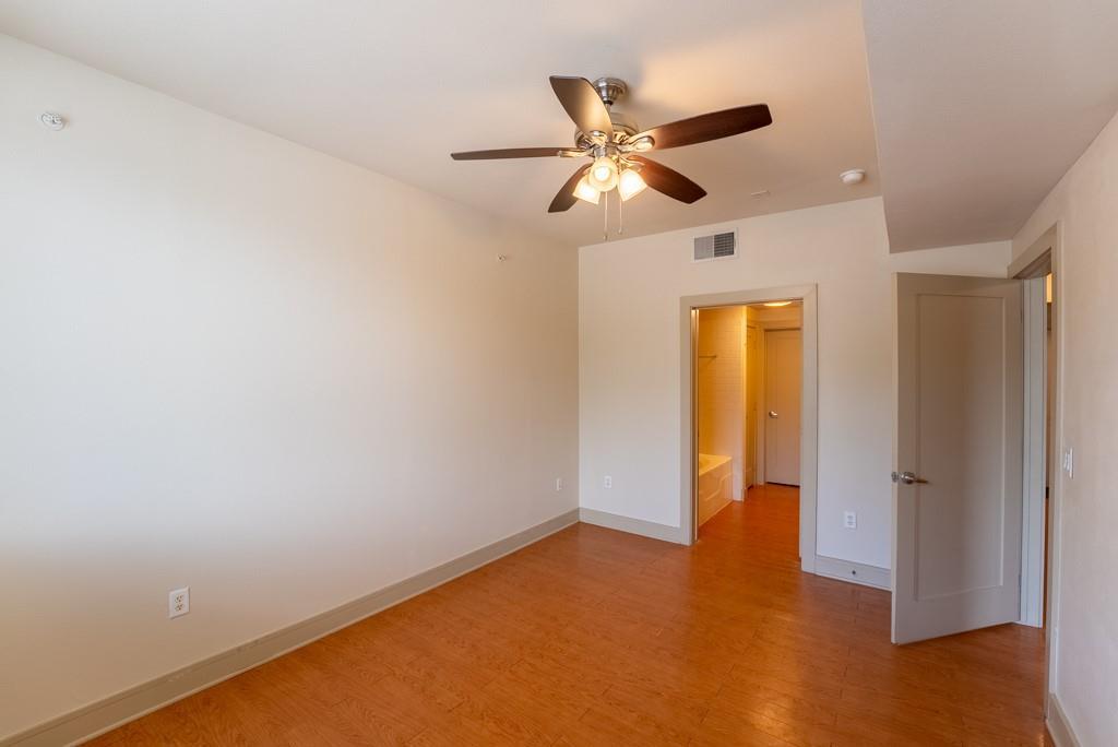 3016 Guadalupe St 212 Property Photo 6