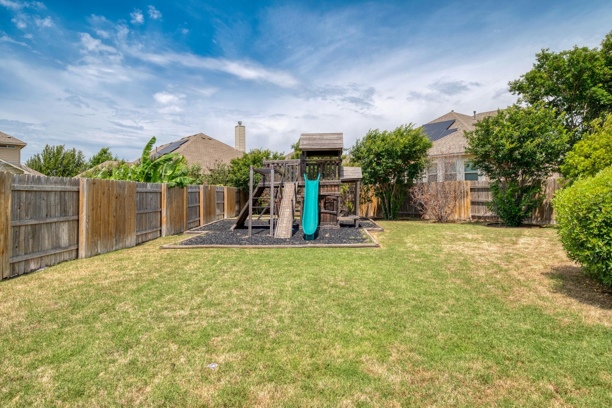 2712 Margarita Ct Property Photo 35