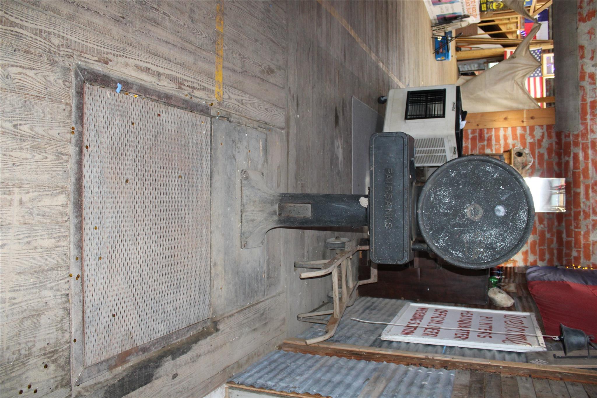 702 Pecan St Property Photo 10