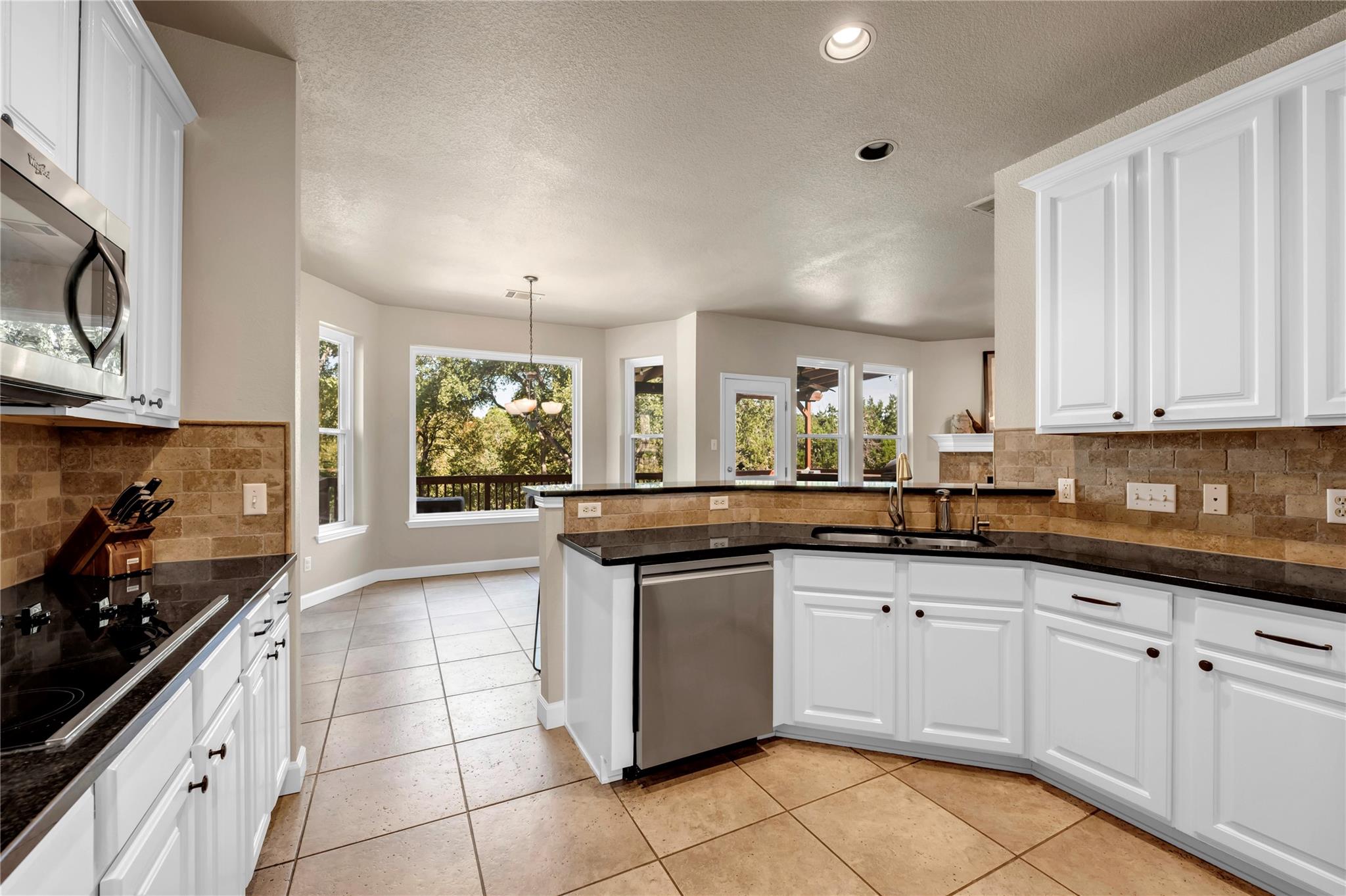 31108 La Quinta Dr Property Photo 9