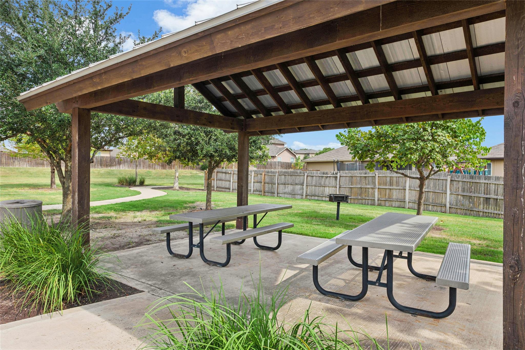 184 Kookaburra Bnd Property Photo 19