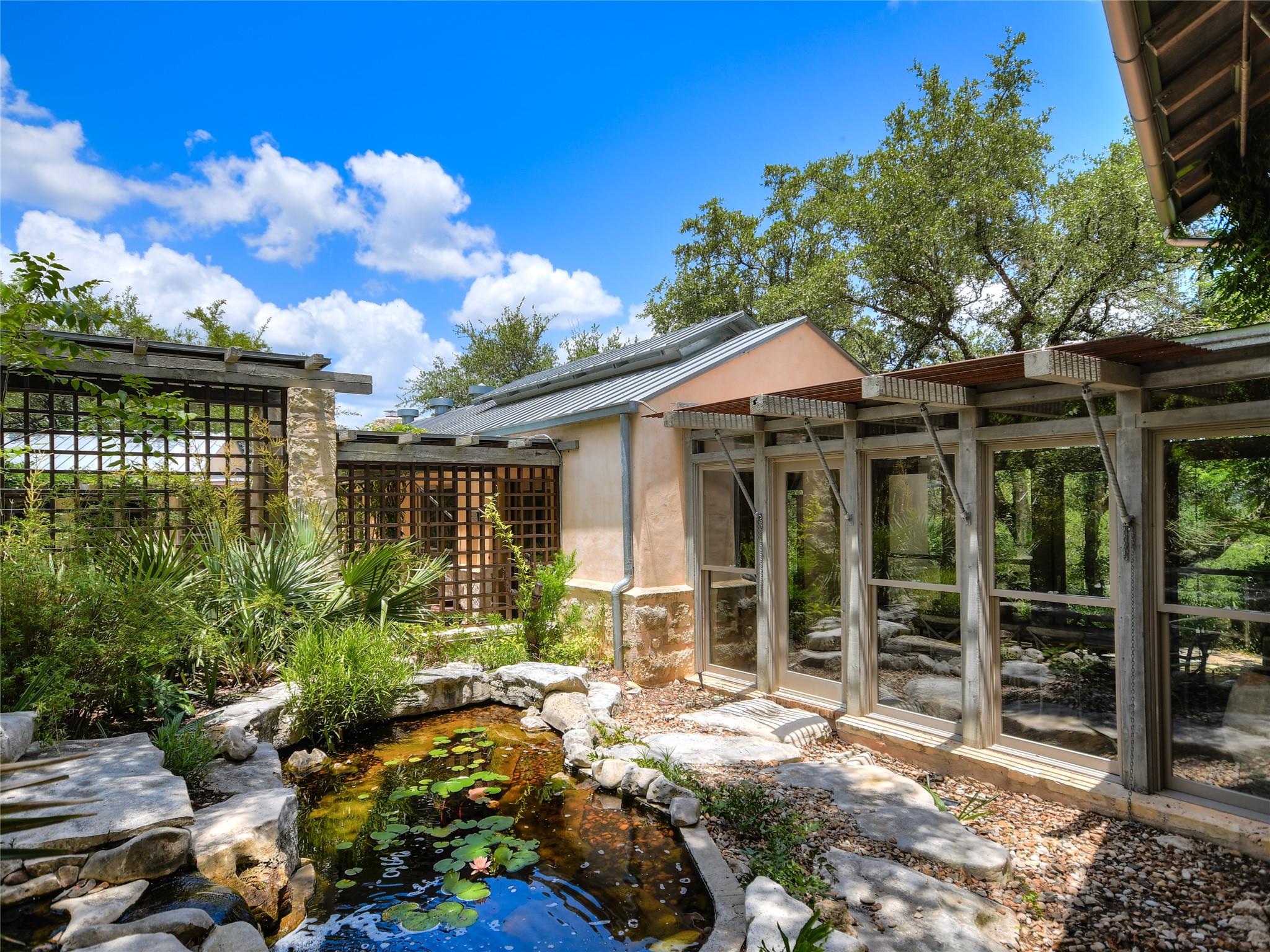 25014 Pedernales Canyon Trl Property Photo 3