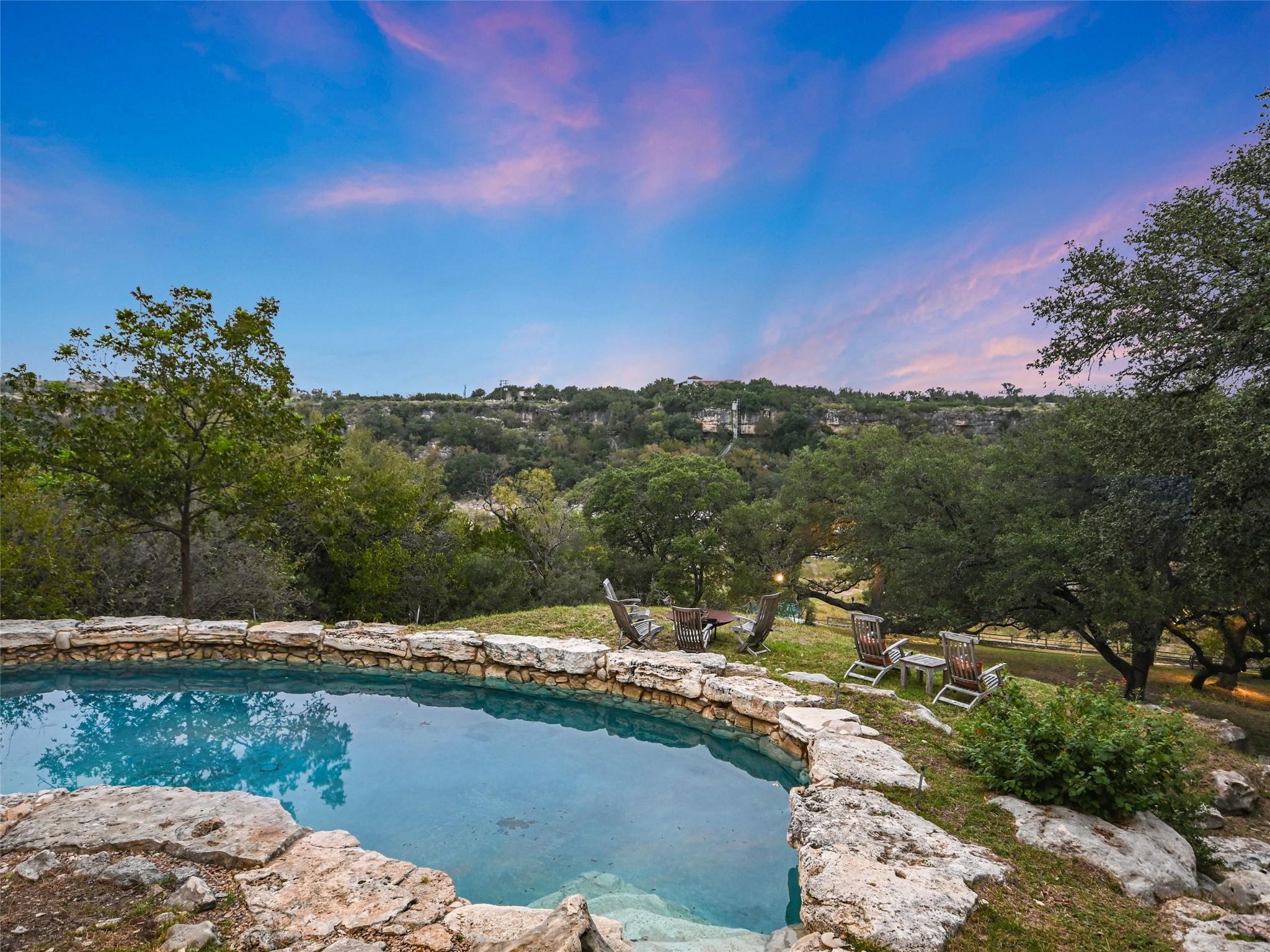 25014 Pedernales Canyon Trl Property Photo 33