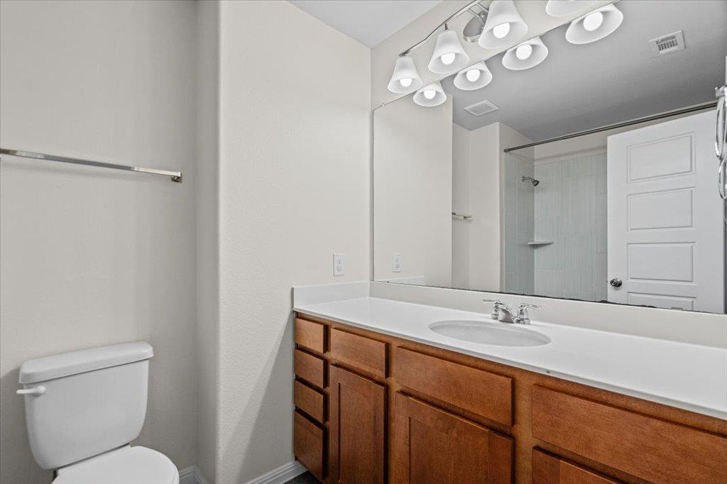 1502 Airedale Rd #2502 Property Photo 22
