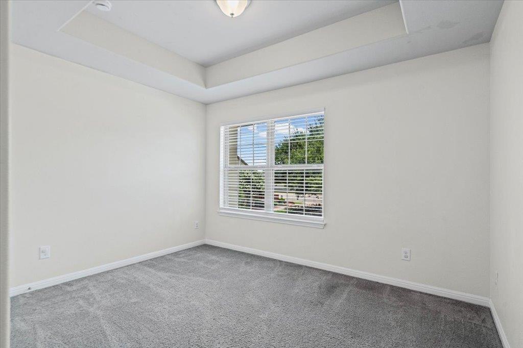 1502 Airedale Rd #2502 Property Photo 23