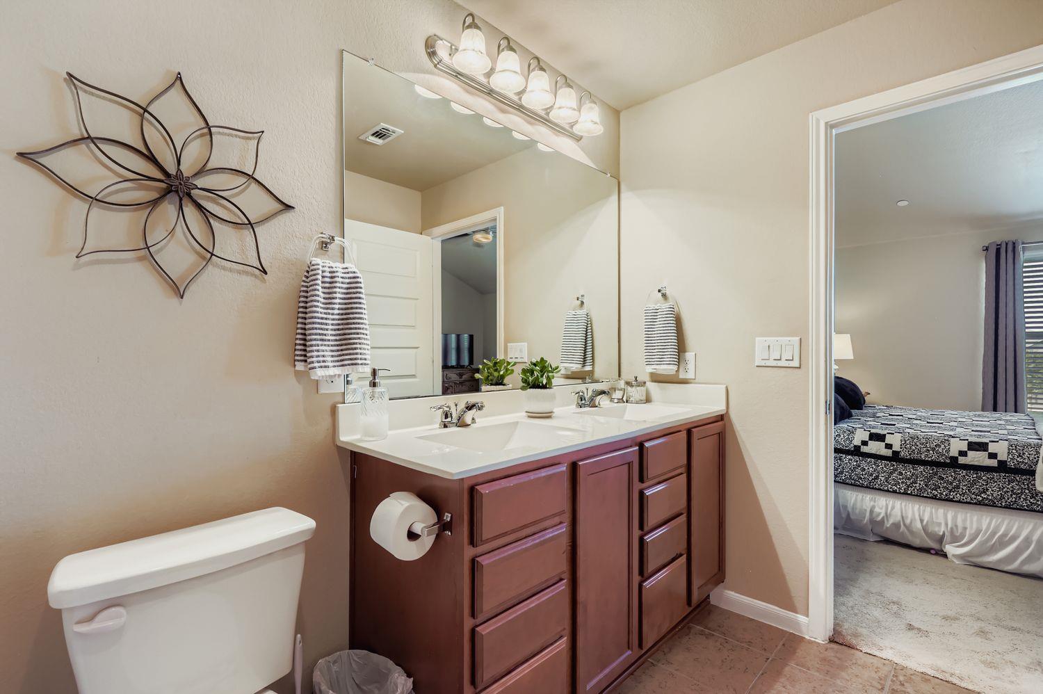 1620 Bryant Dr #2701 Property Photo 17