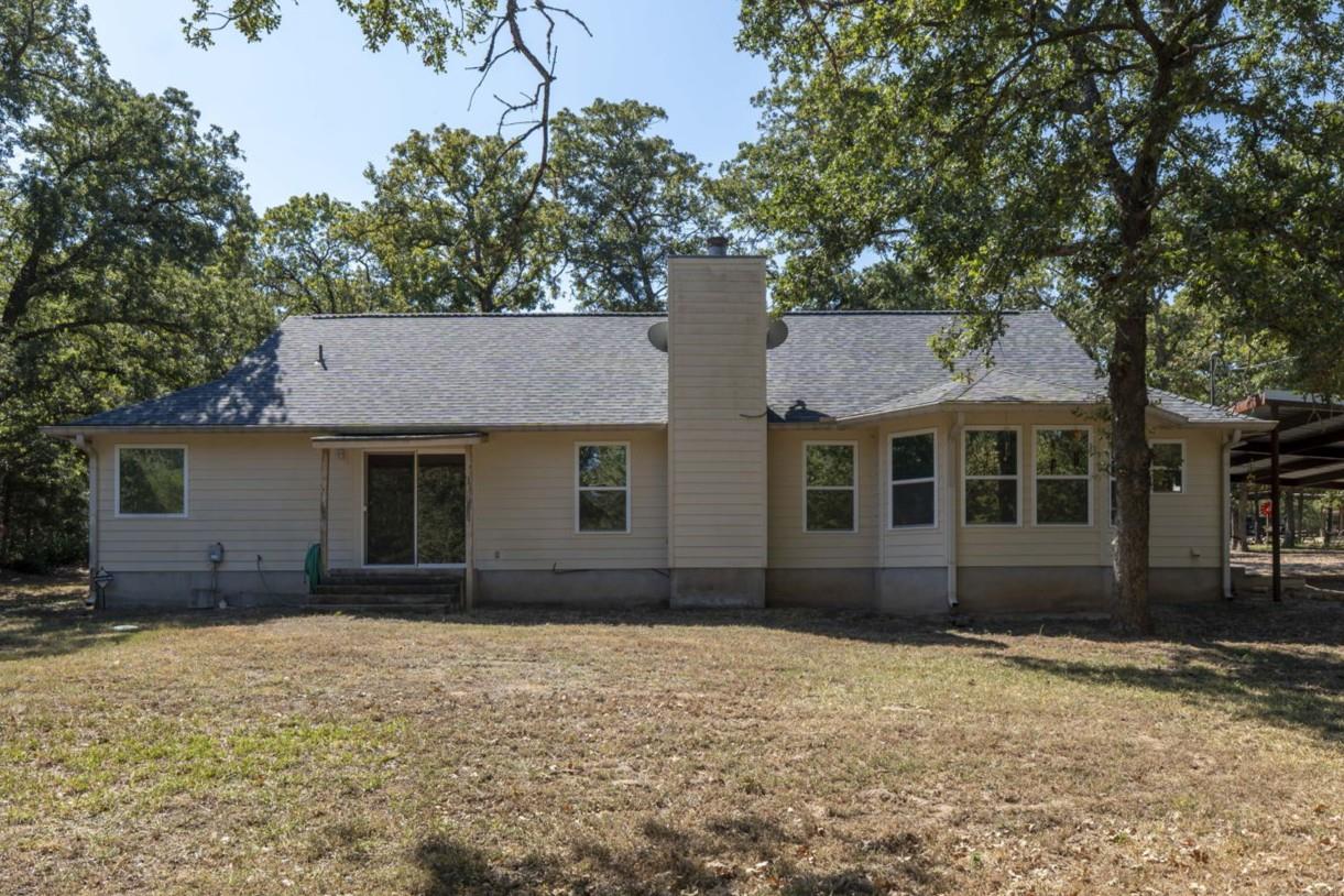 220 Clydesdale Dr Property Photo 6