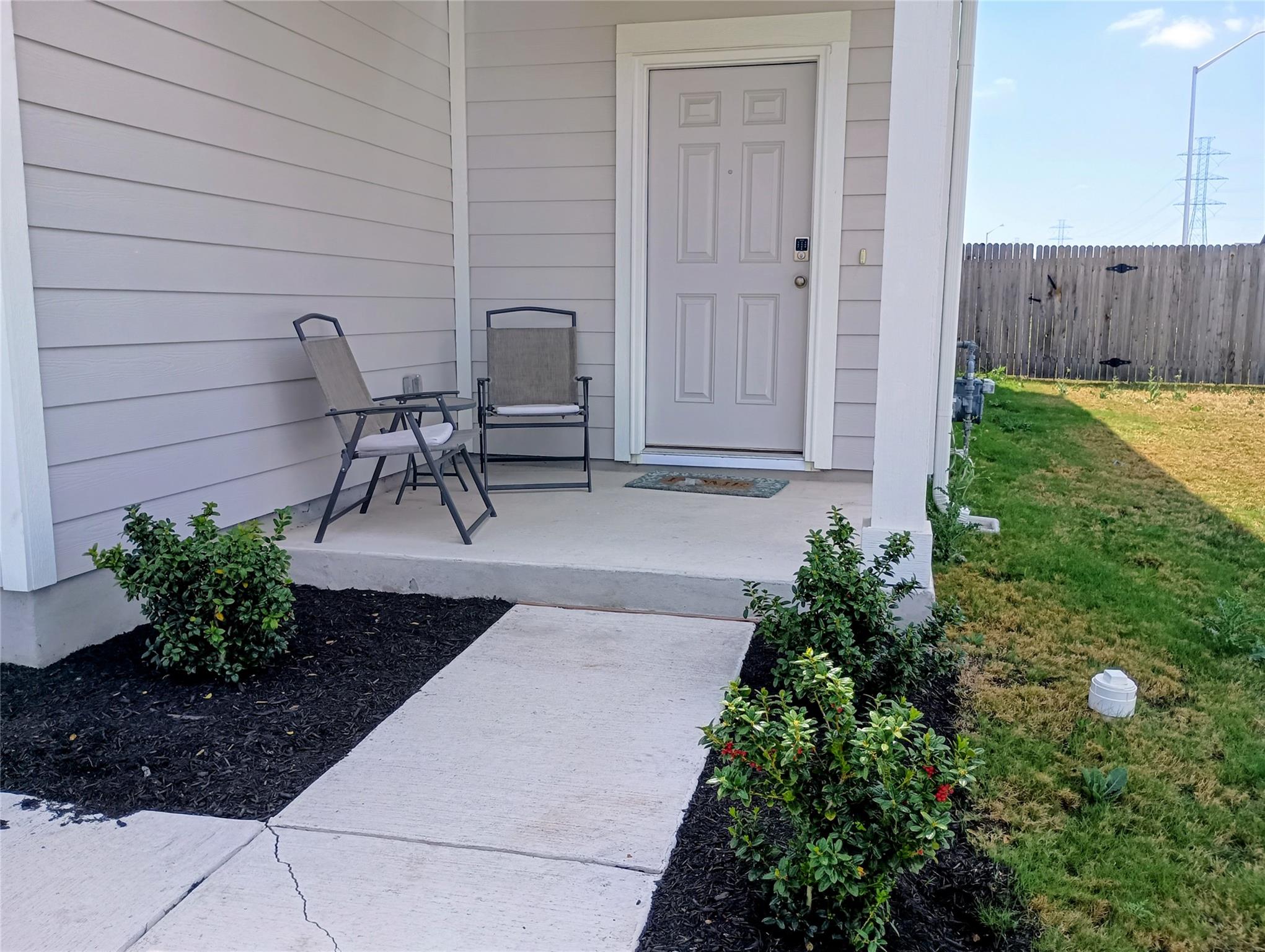 10615 Ridan Way Property Photo 1