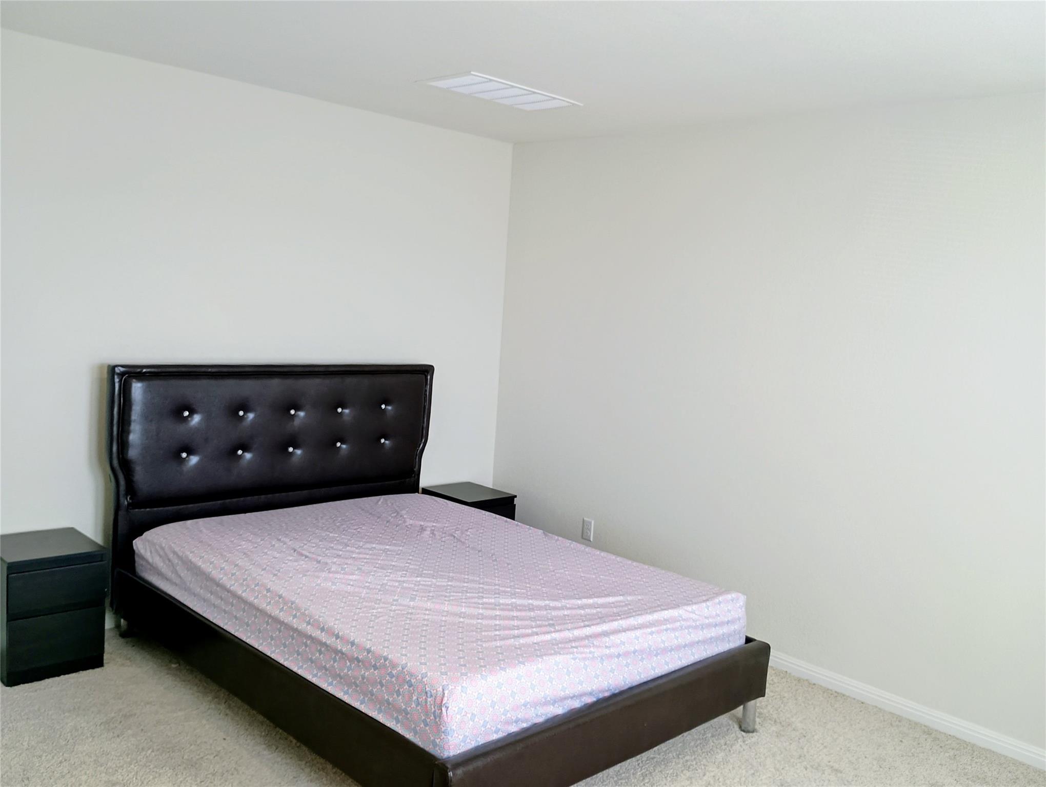 10615 Ridan Way Property Photo 13