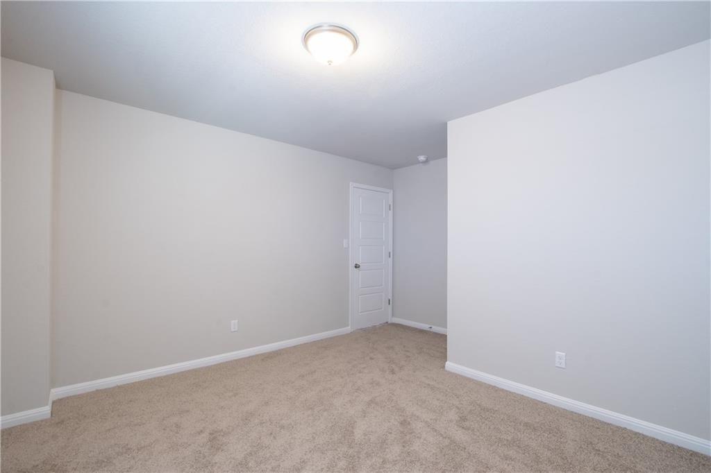 177 Fluttermill Loop Property Photo 16
