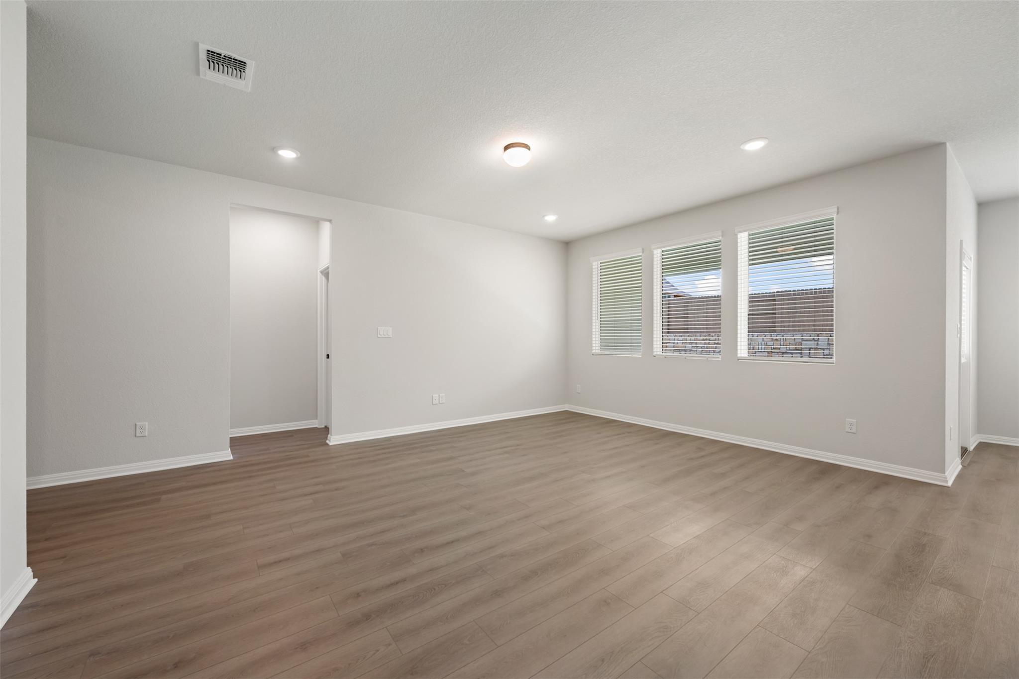 12601 Raven Meadow Dr Property Photo 6