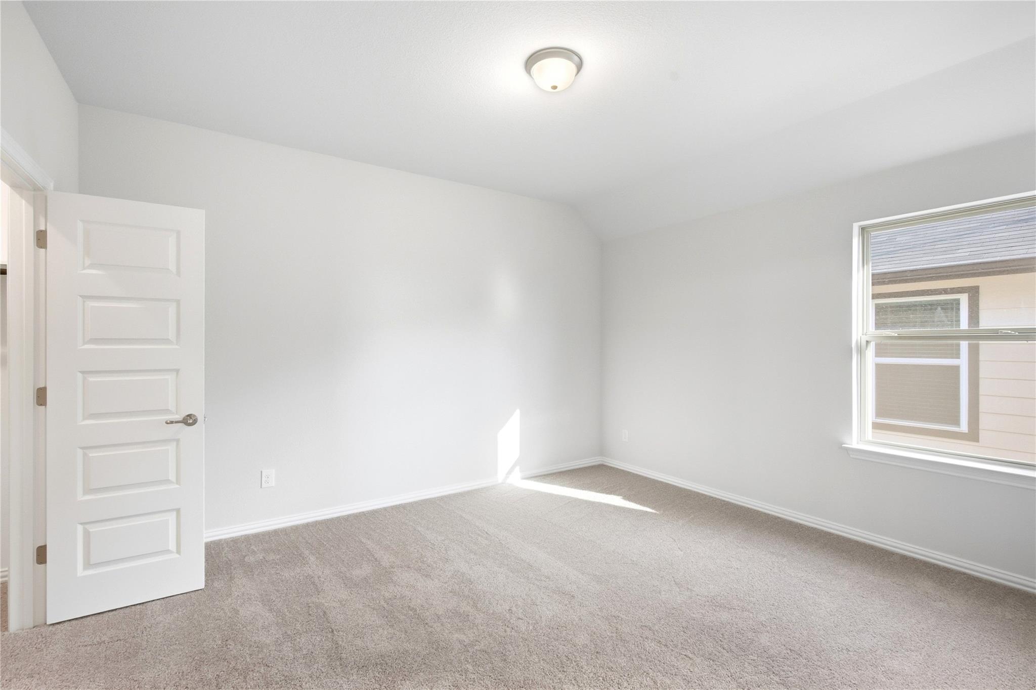409 Grey Leaf Rd Property Photo 24
