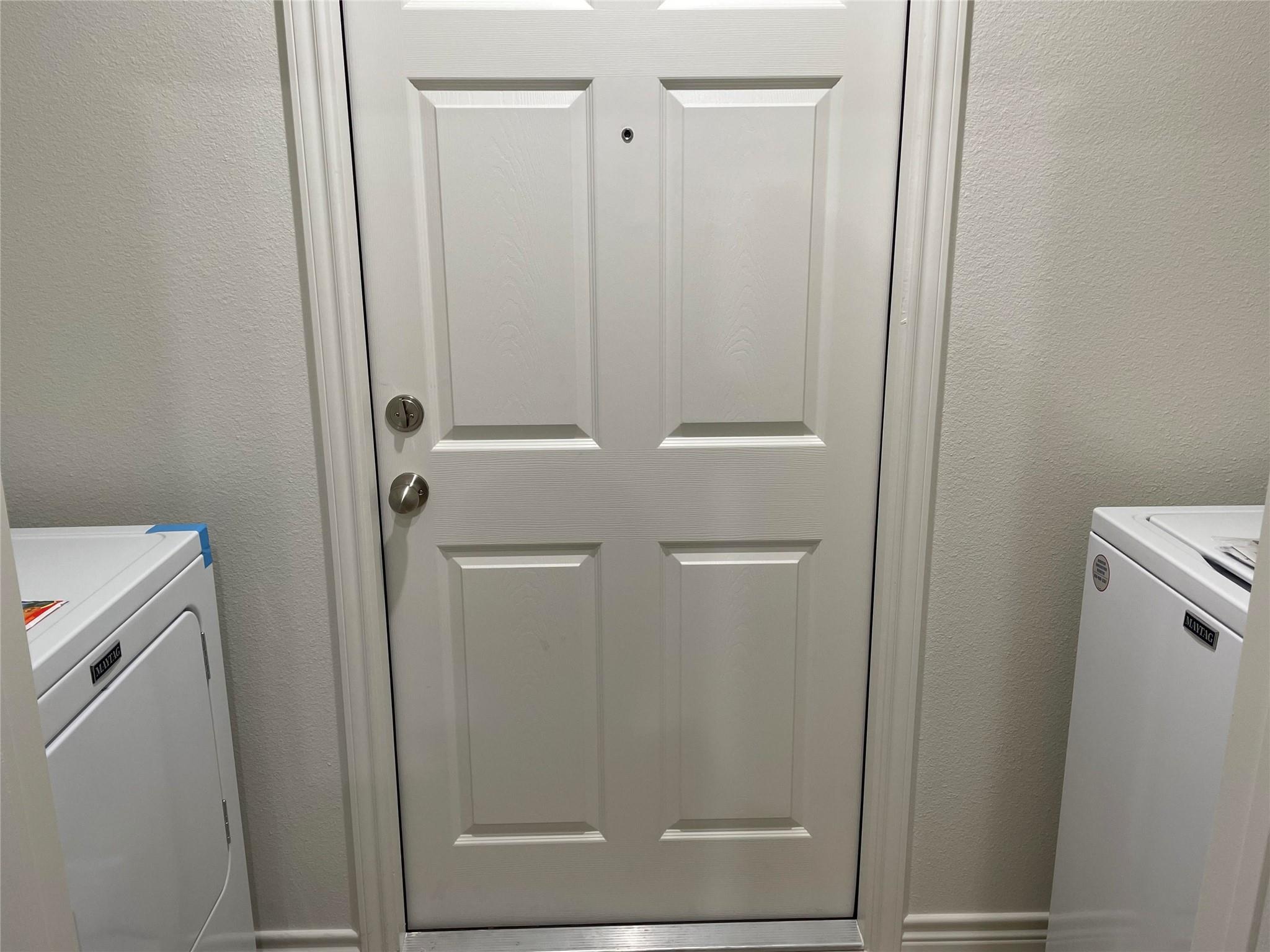 2313 Zanoletti Ct Property Photo 5