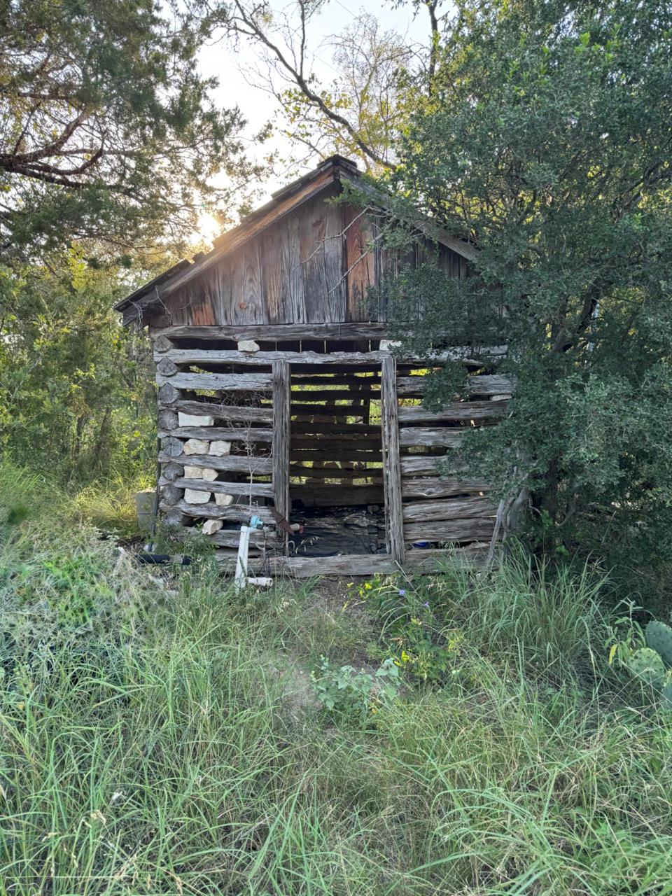 25723 Hamilton Pool Rd Property Photo 6