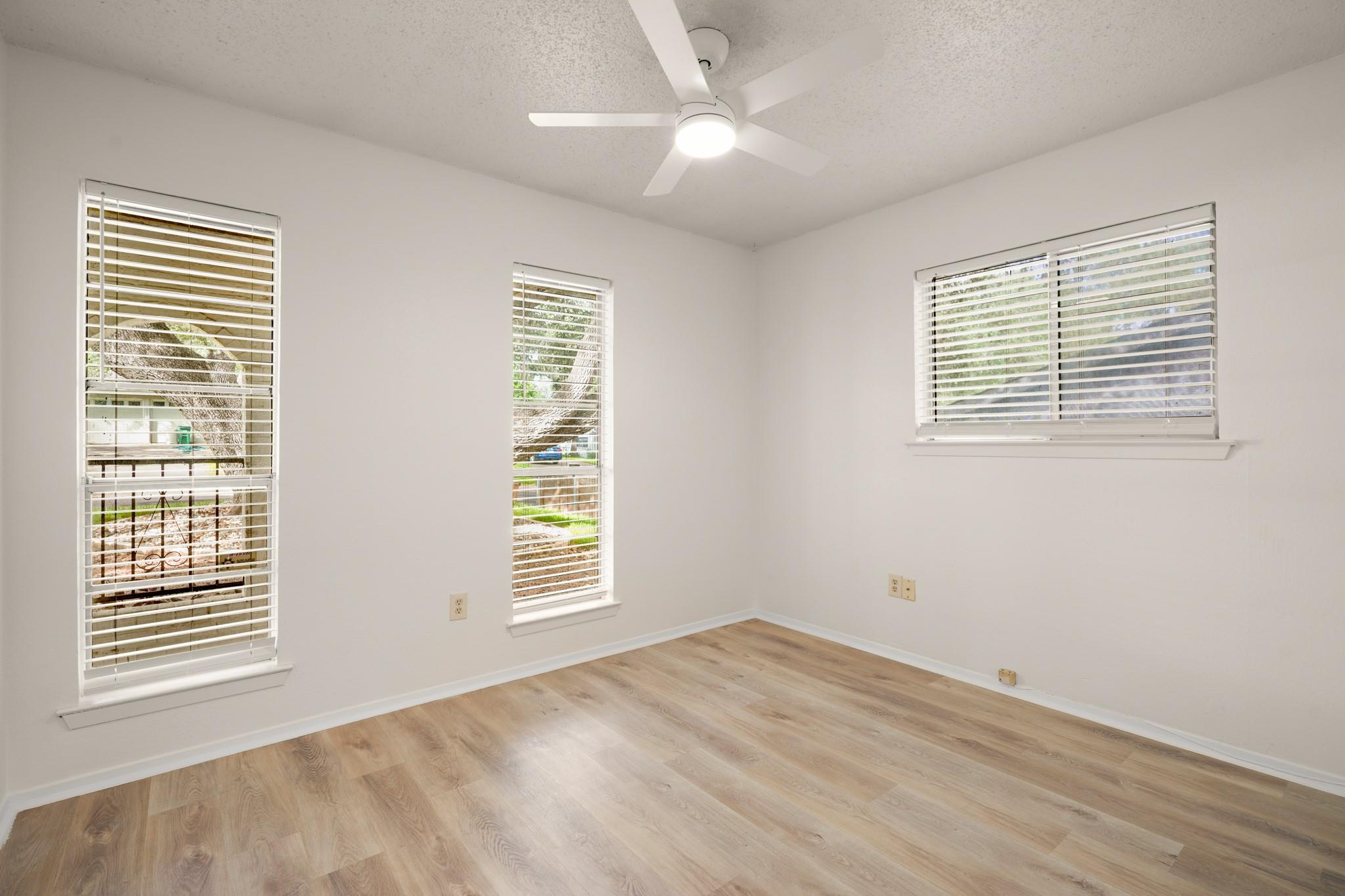 2600 Greenland Ln Property Photo 11