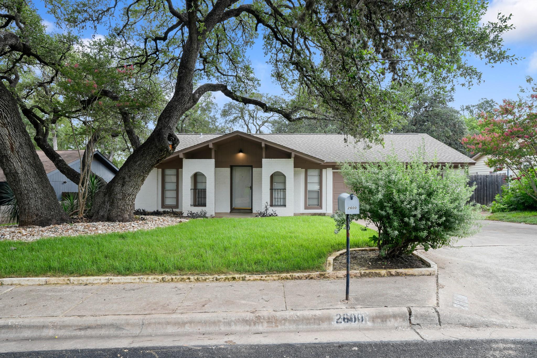 2600 Greenland Ln Property Photo 23