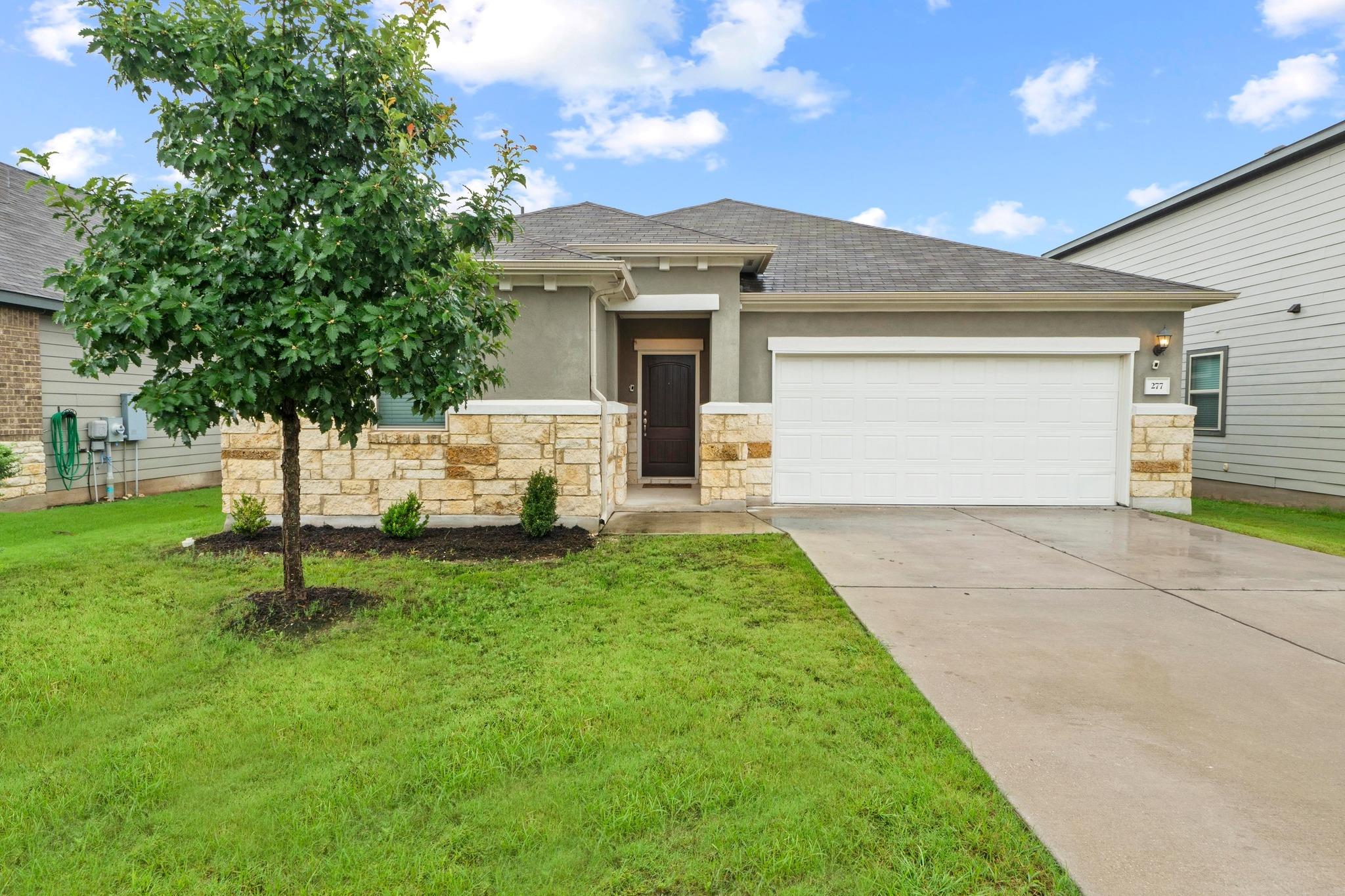277 Magna Ln Property Photo 1