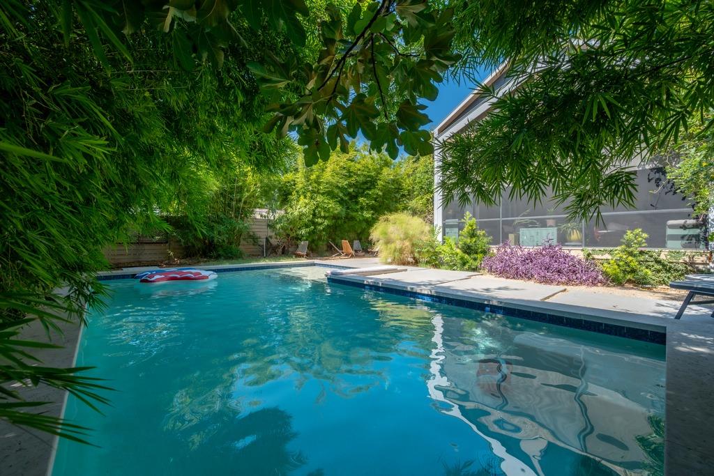 5513 Duval St Property Photo 1