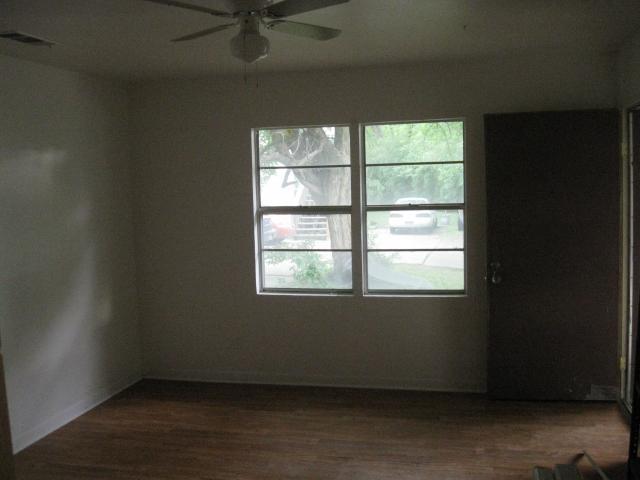 5512 Evans Ave #b Property Photo 7