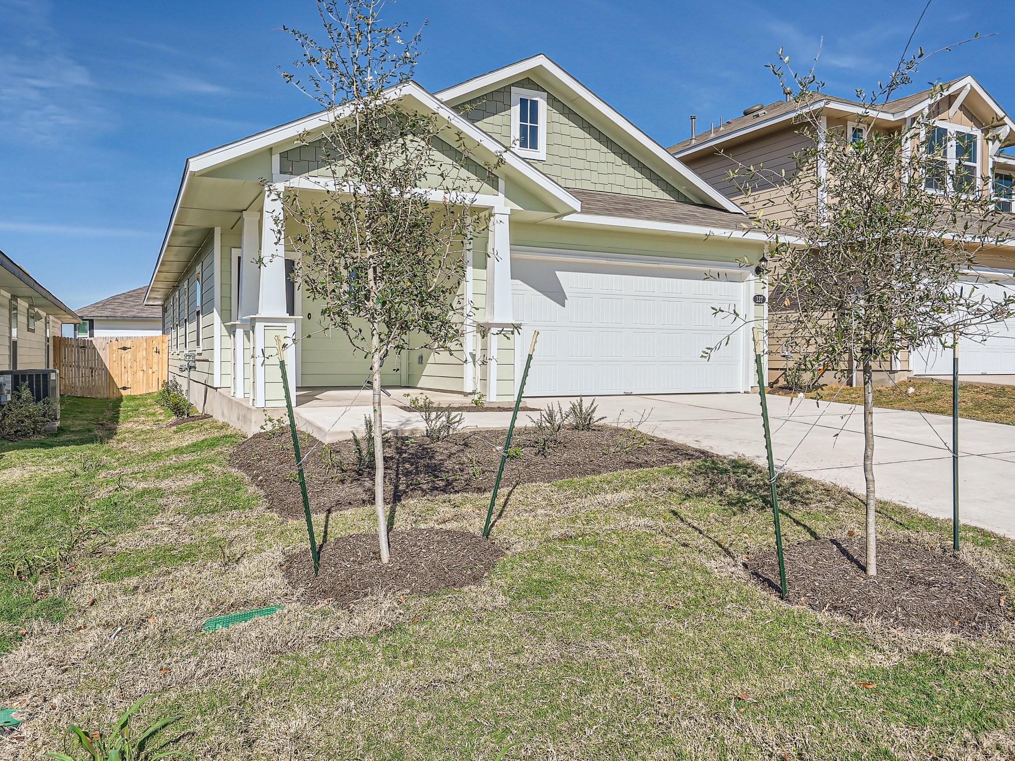 137 Delta Crst Property Photo 4