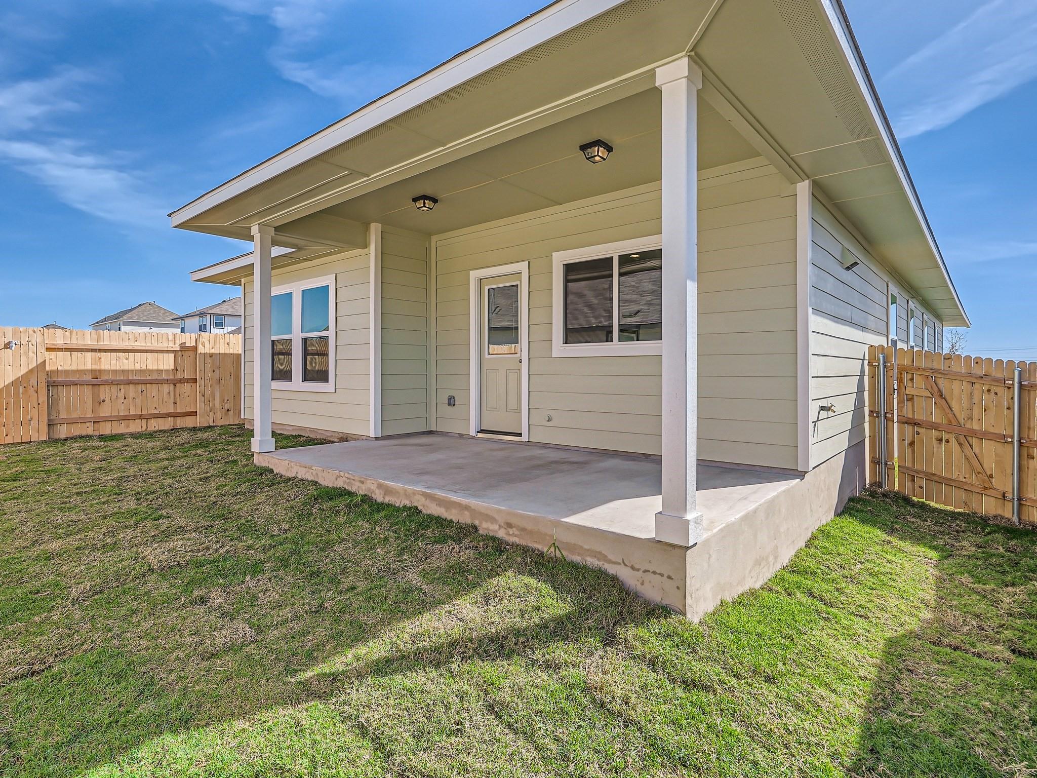 137 Delta Crst Property Photo 26