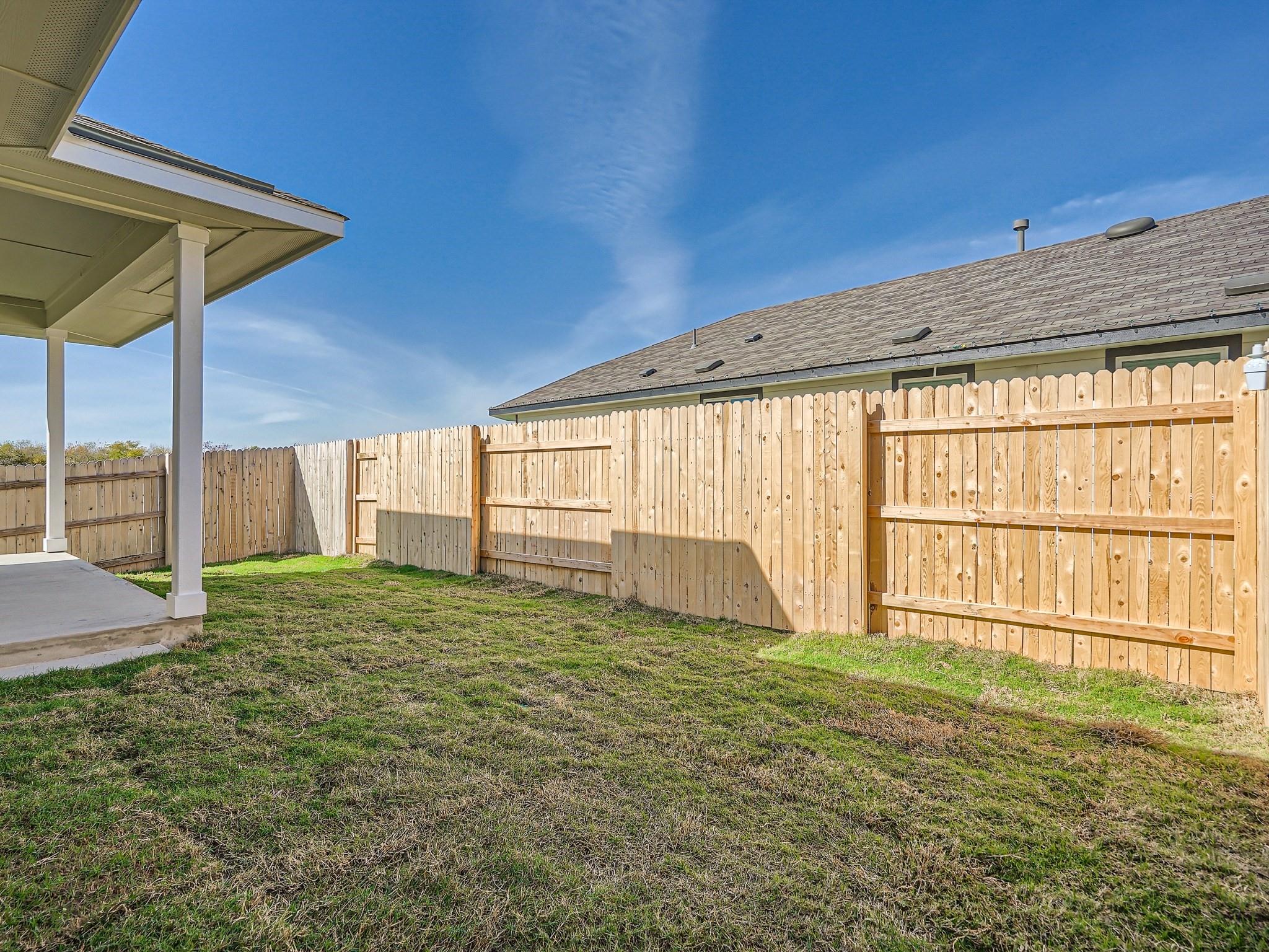 137 Delta Crst Property Photo 27