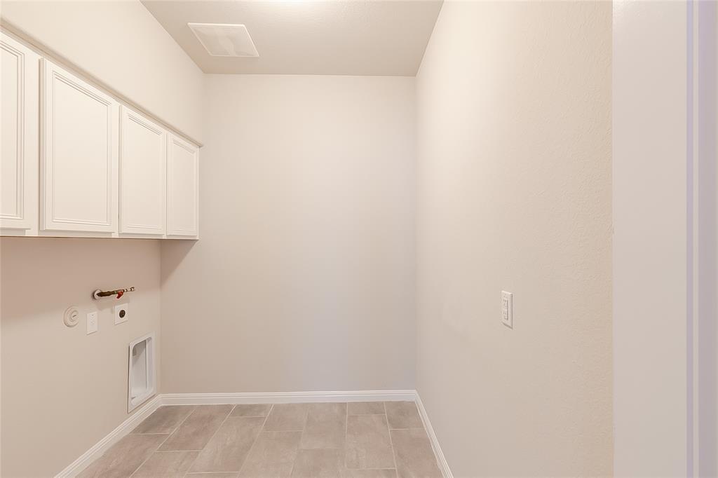 11608 Reading Ct Property Photo 29