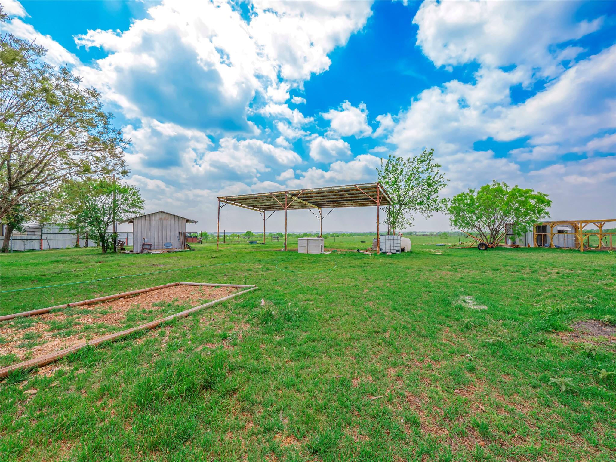 2850 Bylerpool Rd Property Photo 4