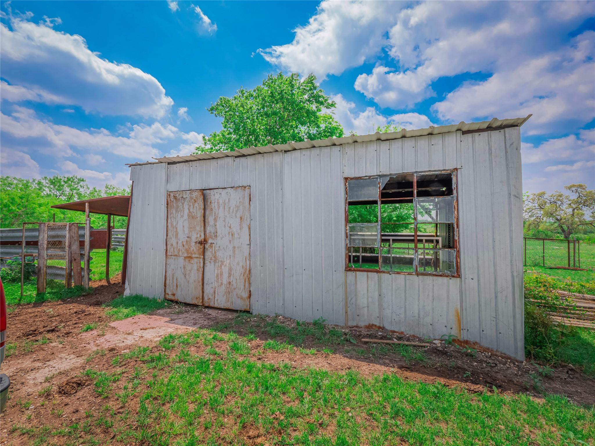 2850 Bylerpool Rd Property Photo 14