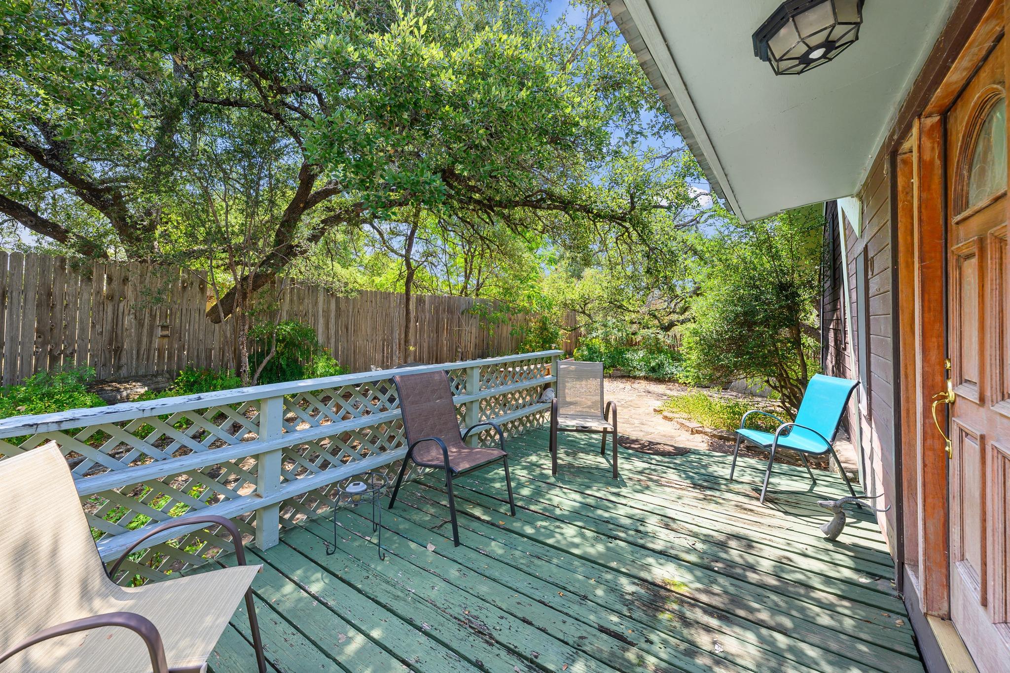301 Yonder Dr Property Photo 4