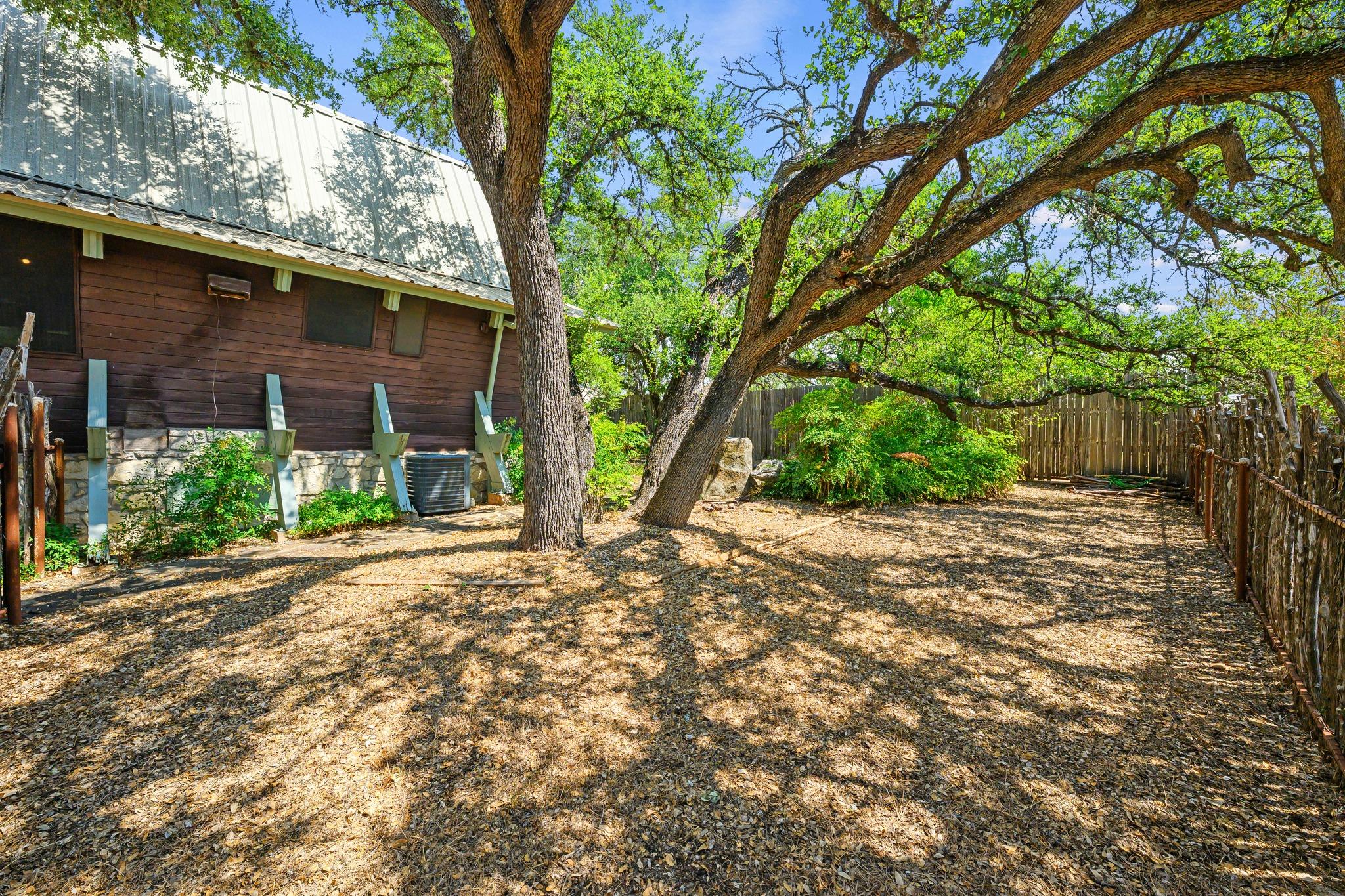 301 Yonder Dr Property Photo 31