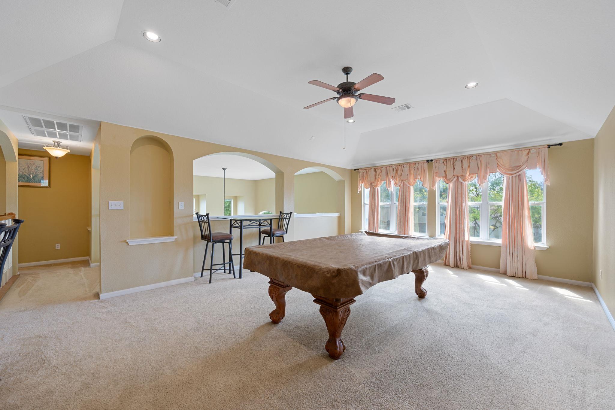 707 House Wren Loop Property Photo 8
